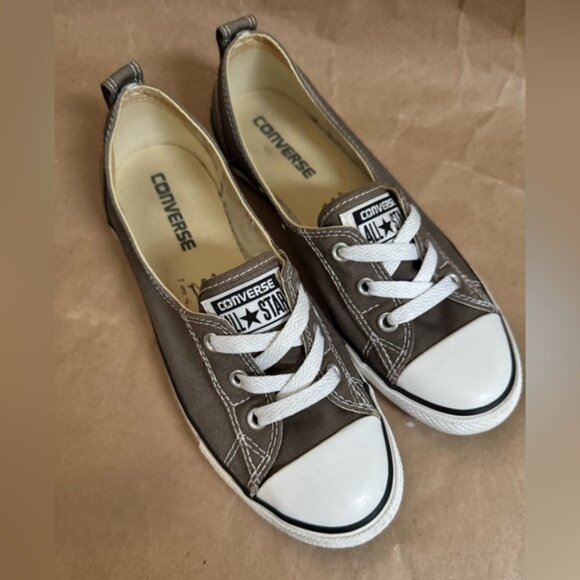 Shoes - Converse All Star Grey Ballet Lace Slip On Sneakers. Size 7
